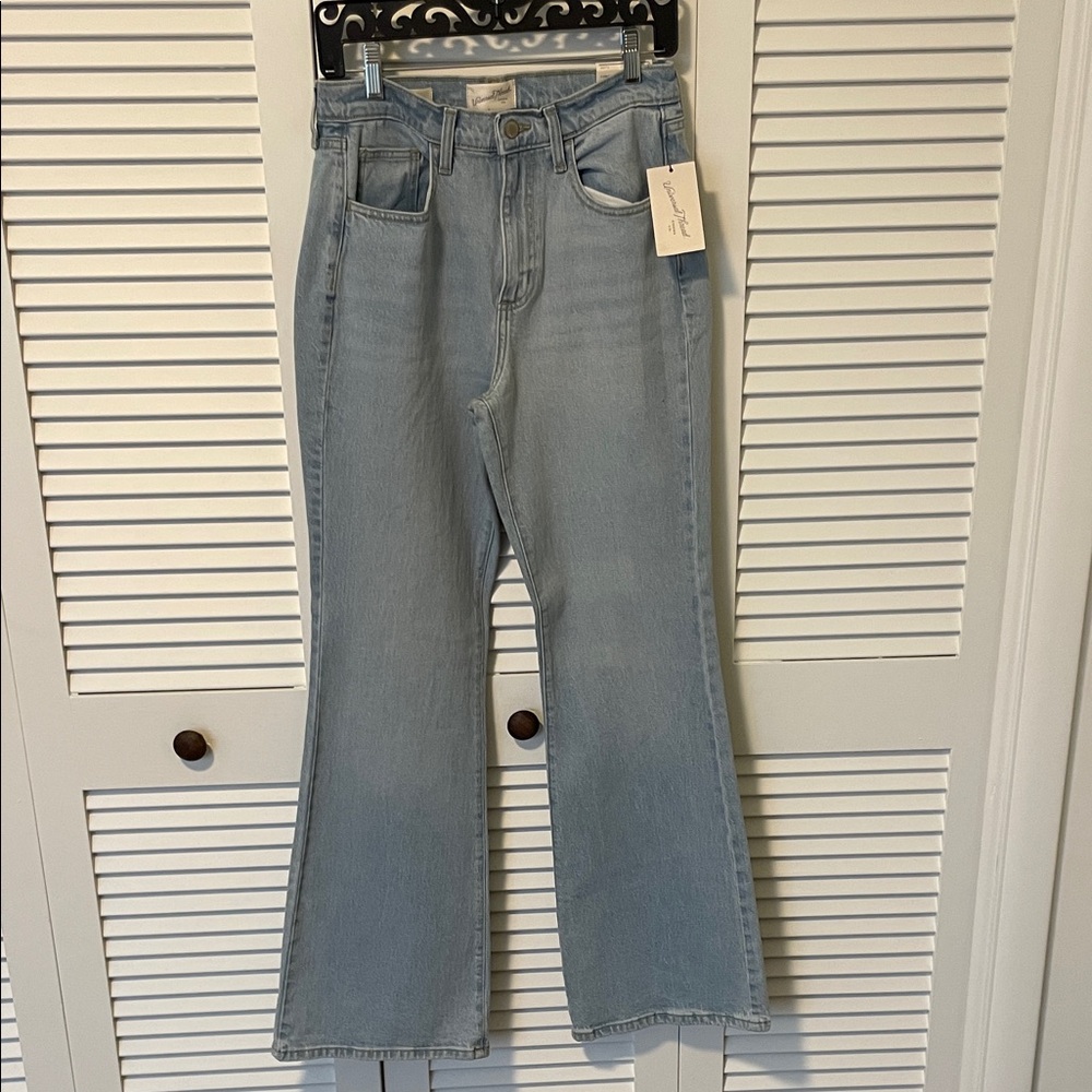 NWT Universal Thread Light Wash High-Rise Flared Jeans